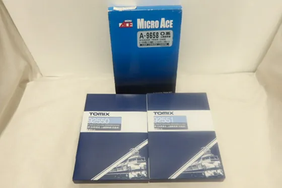 TOMIX E4系旧塗装 ＆ マイクロエース 0系シャトルひかり