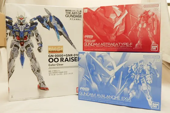 MG ダブルオーライザー カラークリアー RG ガンダムアヴァランチエクシアダッシュ RG ガンダムアストレア タイプ-F